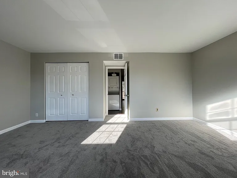 21 Shannon Dr — Photo 11