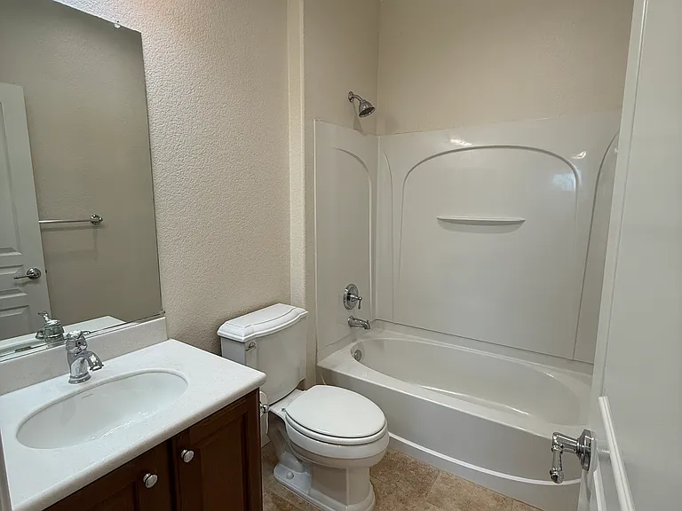 1307 De Altura Cmns — Photo 13