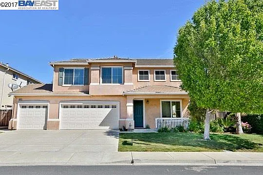 3514 Swallow Way photo 1