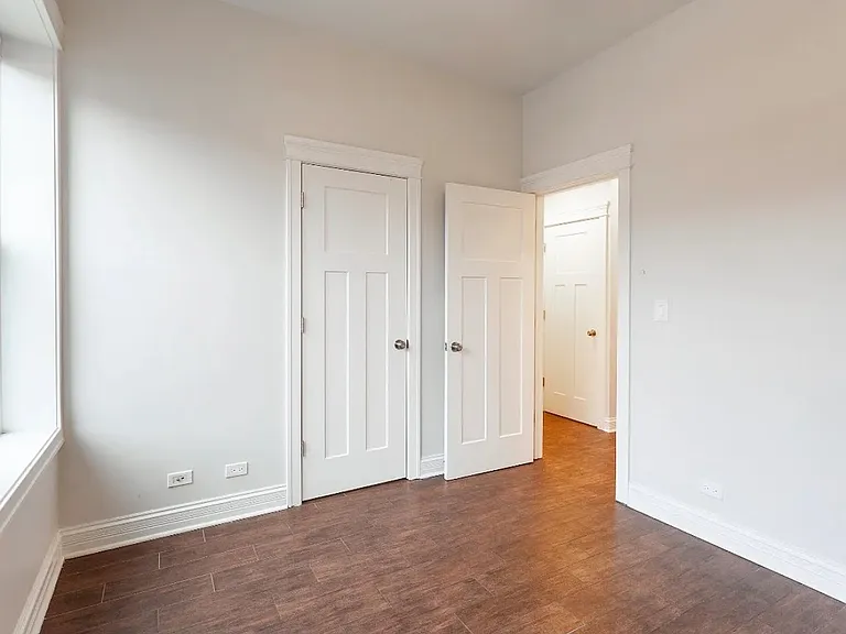 4317 W Irving Park Rd #3A — Photo 7