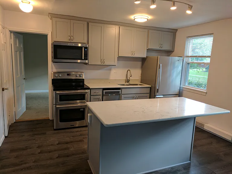 13813 Cedar Rd #103 — Photo 5