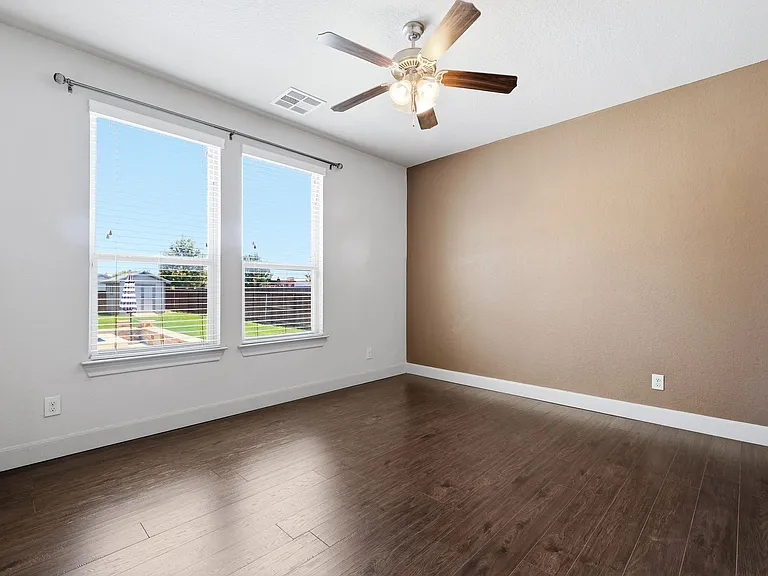 4438 Saddle Spur — Photo 23