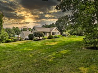 24 Browns Ln, West Newbury, MA 01985