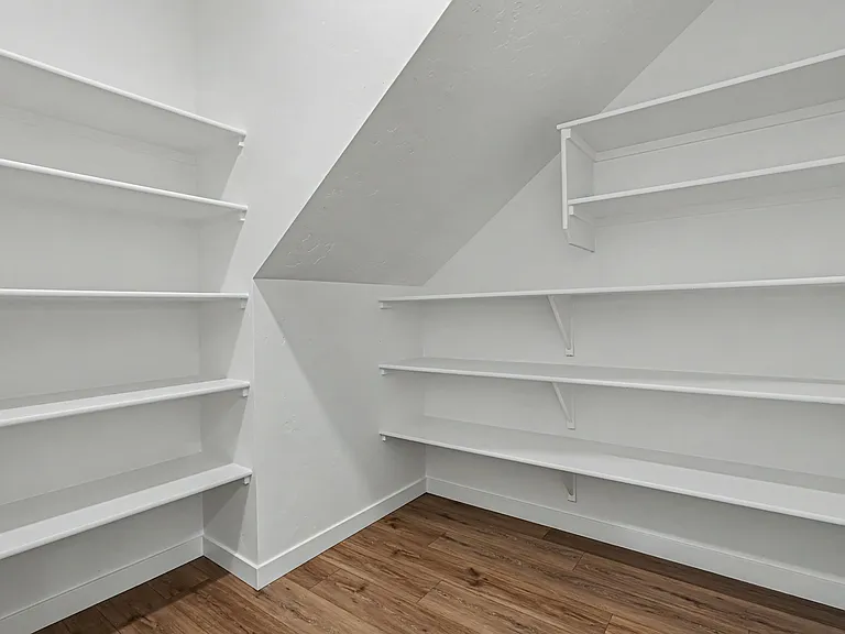 Big Walk-in Pantry