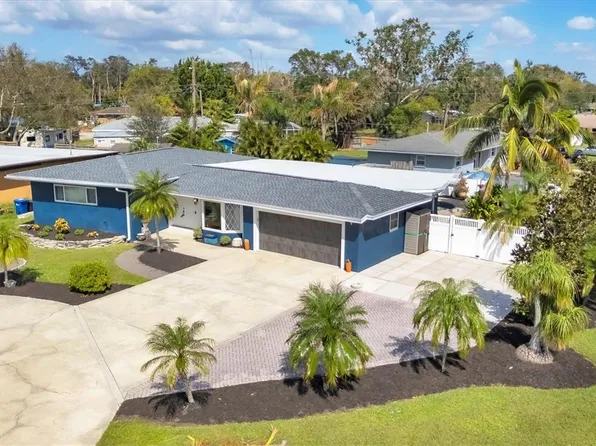 3967 Prudence Dr, Sarasota, FL 34235