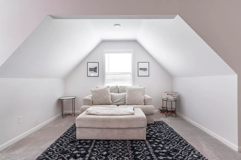 105 Pearl Moss Lane - 1 — Photo 3