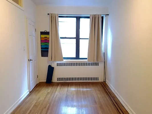 Rented by Compass | media 31