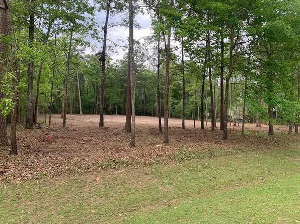 243 Byron Ridge Dr, Albany, GA 31721