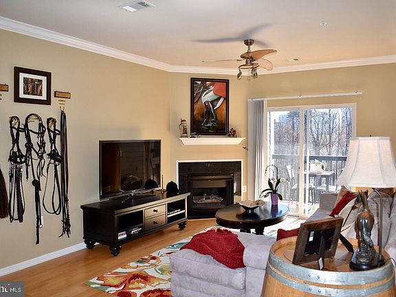 4th image of 11377 Aristotle Dr #10302