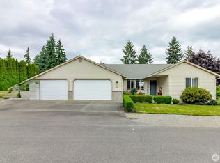 5117 77th St E, Tacoma, WA 98443