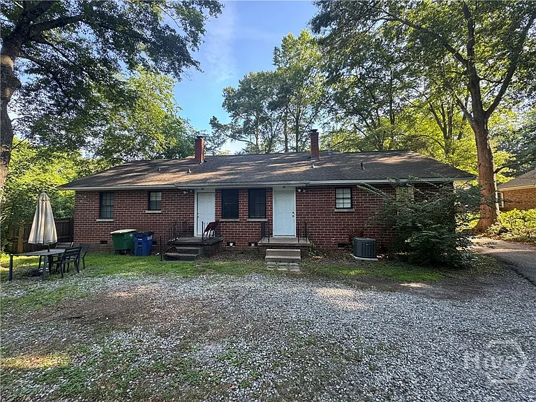 253 Springdale St — Photo 12
