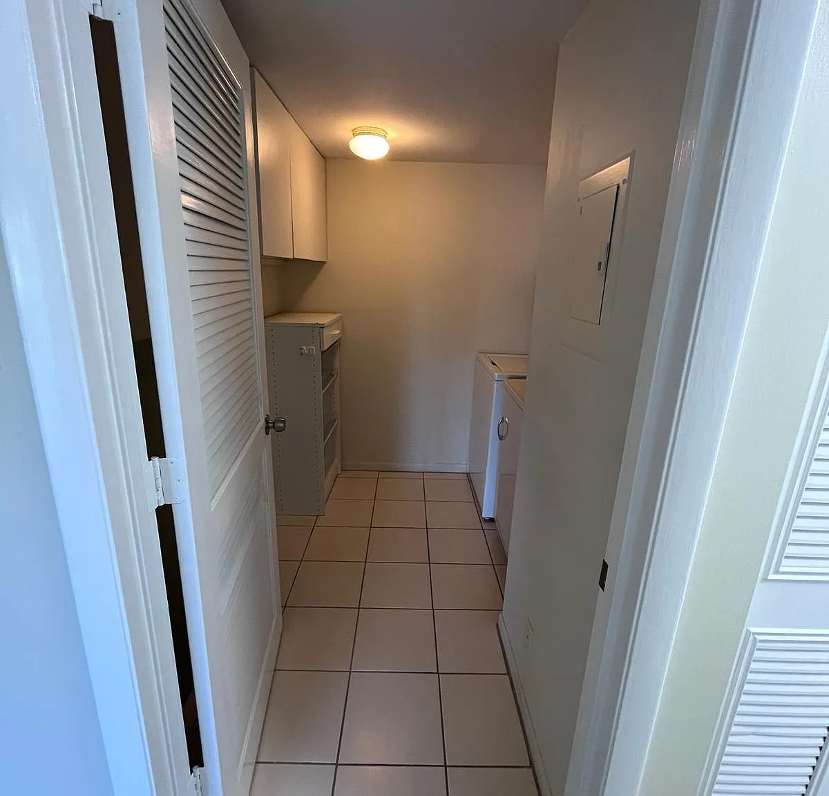 2 bed, 2.0 bath, 1111 sqft, $2,000 — Photo 3