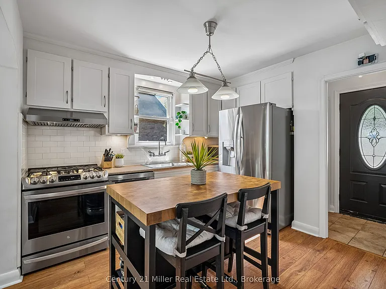 1583 Blanefield Rd — Photo 5