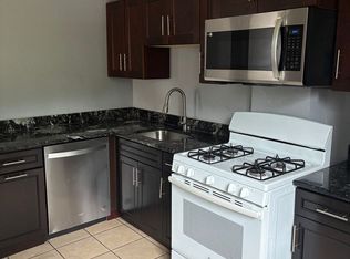 3021 Ashlyn St 1 & 2, Pittsburgh, PA 15204