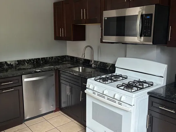 3021 Ashlyn St 1 & 2, 3021 Ashlyn St, Pittsburgh, PA 15204