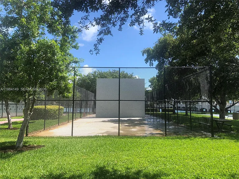 265B Palm Ave — Photo 31