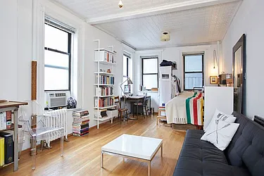 Rented by Brown Harris Stevens