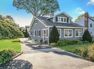 33 Soundview Dr, Huntington, NY 11743