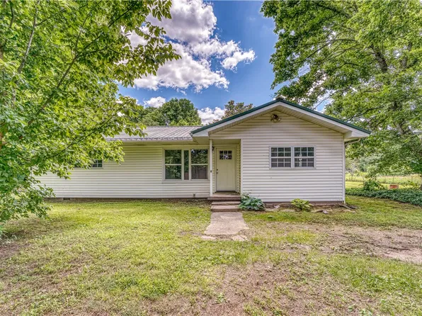 66 Owl Ln, Alpena, AR 72611