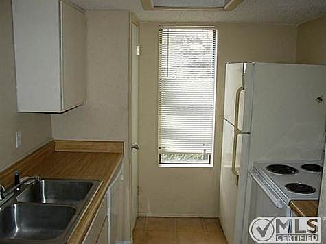 3rd image of 7431 Holly Hill Dr APT 205