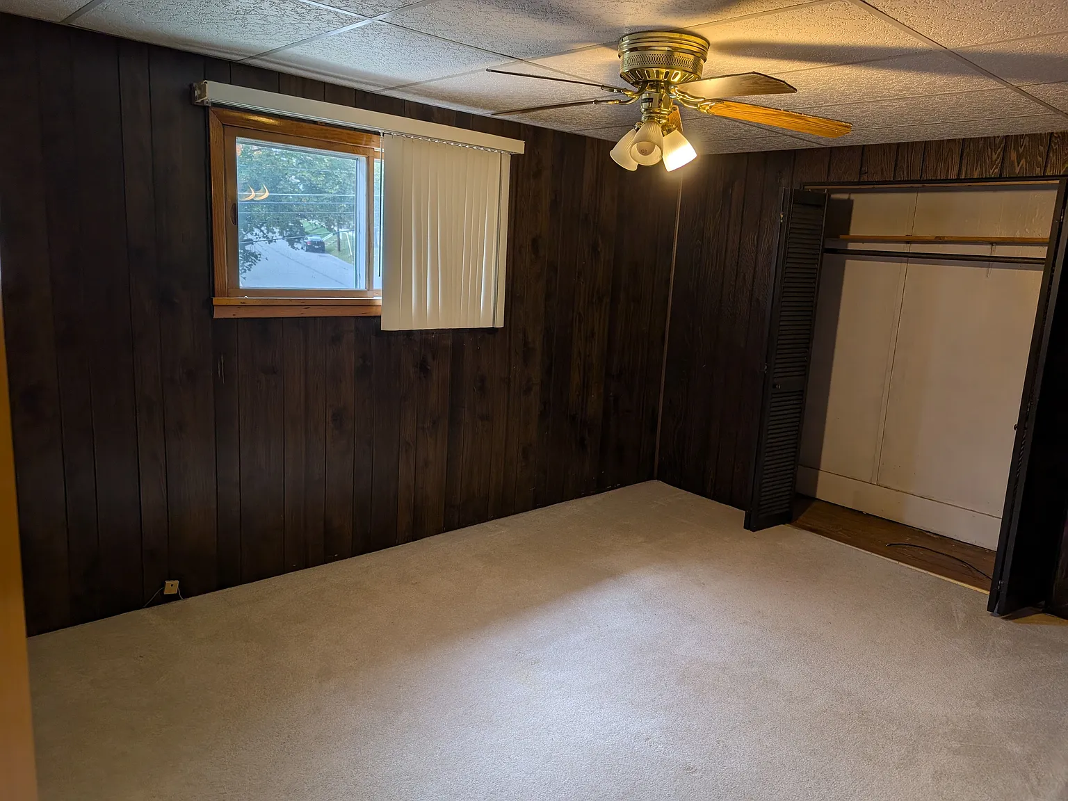 Spacious & Charming 3-Bedroom Apartment - Great location — Photo 2