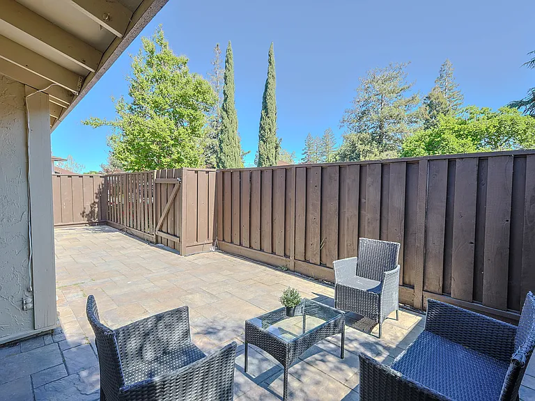 5078 Pine Tree Ter — Photo 7