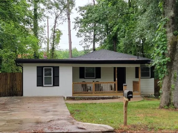 3132 Forrest Hills Dr SW, Atlanta, GA 30354