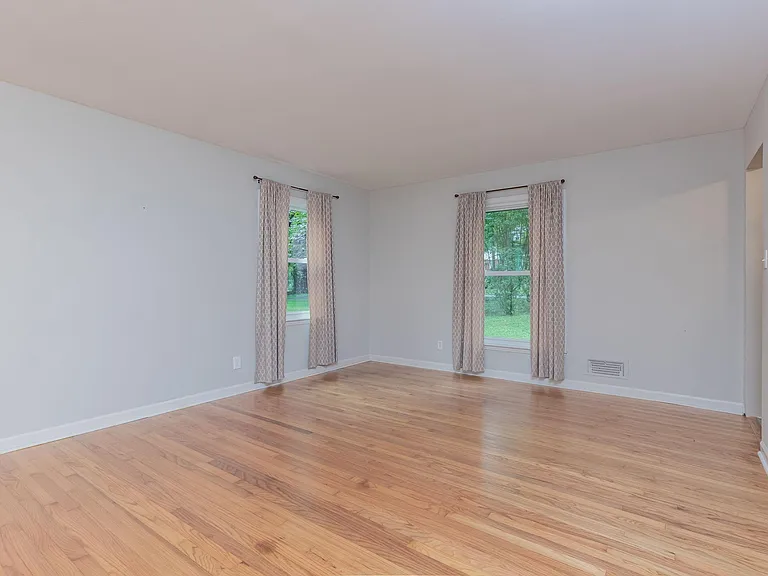 810 Pamlico Dr — Photo 10