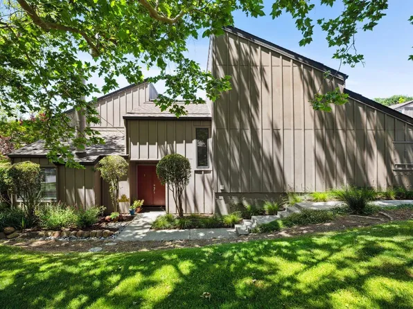 1 Velasco Court, Novato, CA 94949