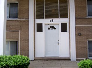 49 E Blecke Ave APT B, Addison, IL 60101