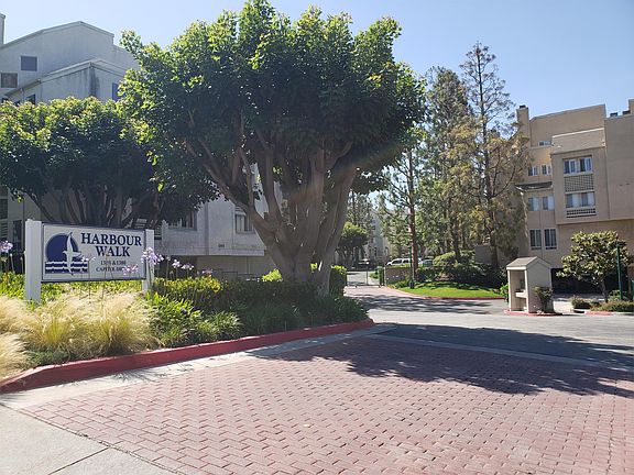 2nd image of 1380 W Capitol Dr Unit 317