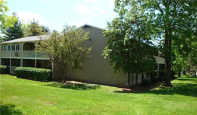 1st image of 1901 18th Ave S APT 206