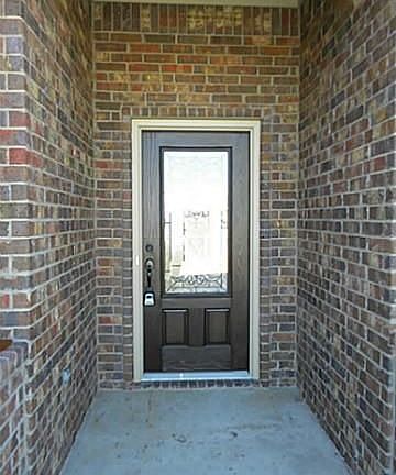 4th image of 217 Newcastle St