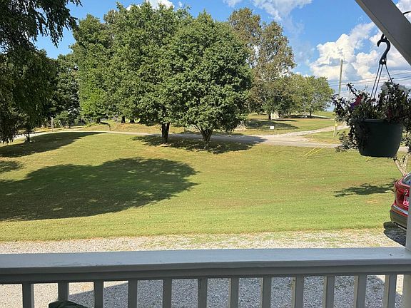 4th image of 230 Ingram Rd