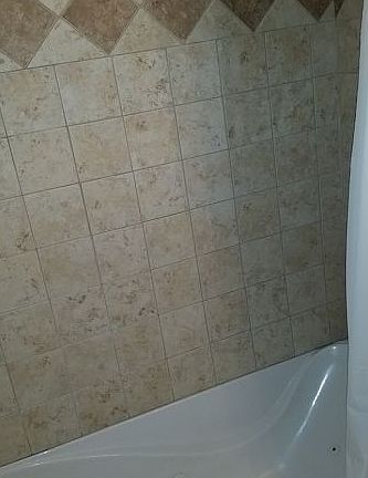 5th image of 503 N Wisconsin St