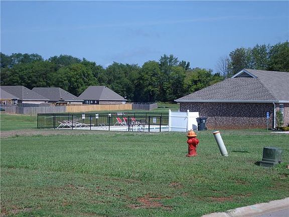 5th image of 73 Greenbriar Lot 73