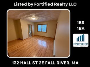 132 Hall St #2E, Fall River, MA 02724