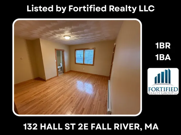 132 Hall St #2E, Fall River, MA 02724