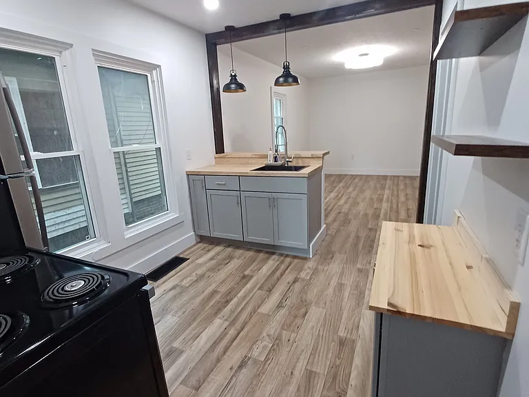 1723 J St #2 — Photo 3