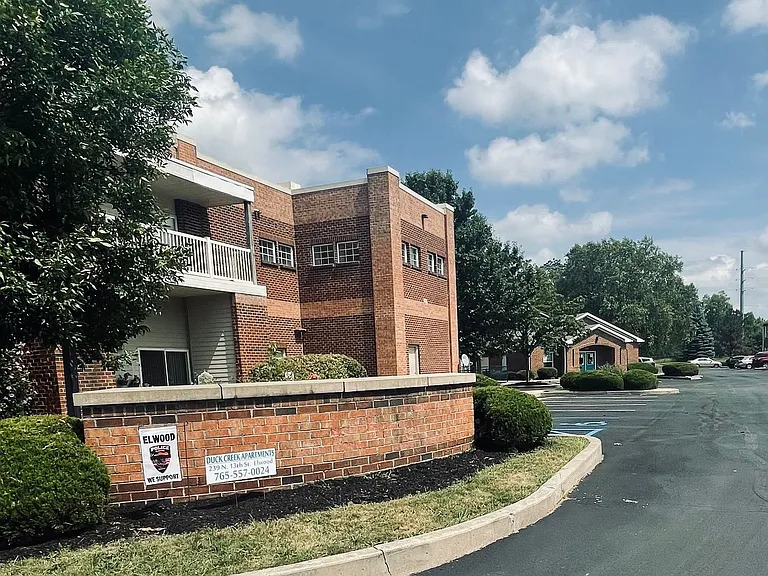 Duck Creek Apartments — Photo 6