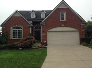 29644 Sylvan Cir, Farmington Hills, MI