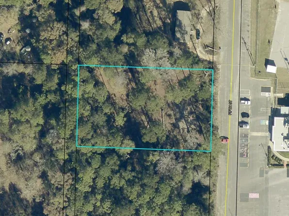 8102 5th St, Laurel Hill, FL 32567