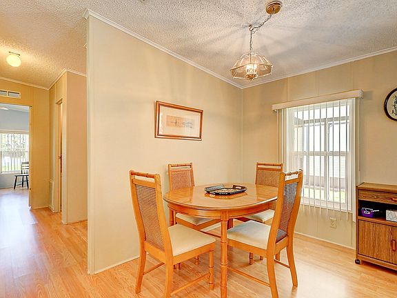 5th image of 440 Natalie Drive