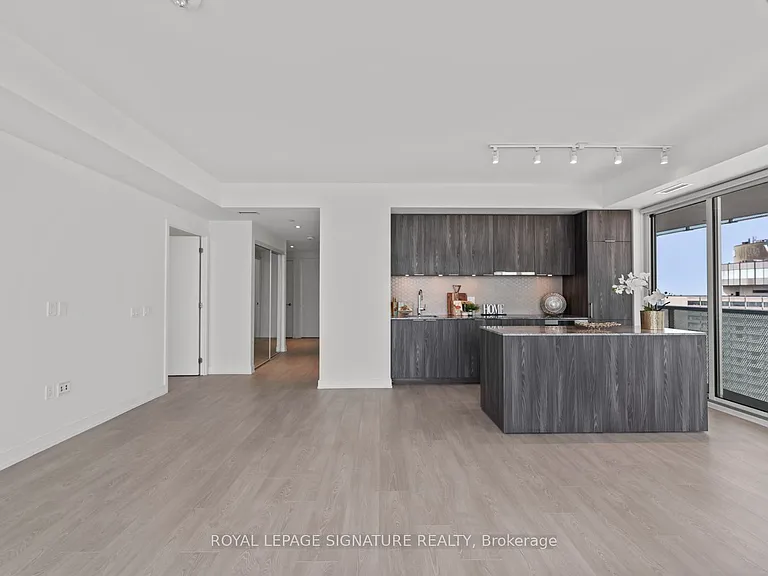 15 Queens Quay E #3305 — Photo 20
