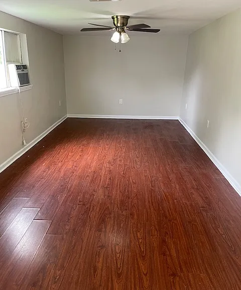 4550 Lancelot Dr — Photo 10