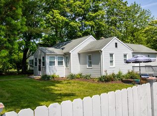 80 Albany Post Rd, Newburgh, NY 12550