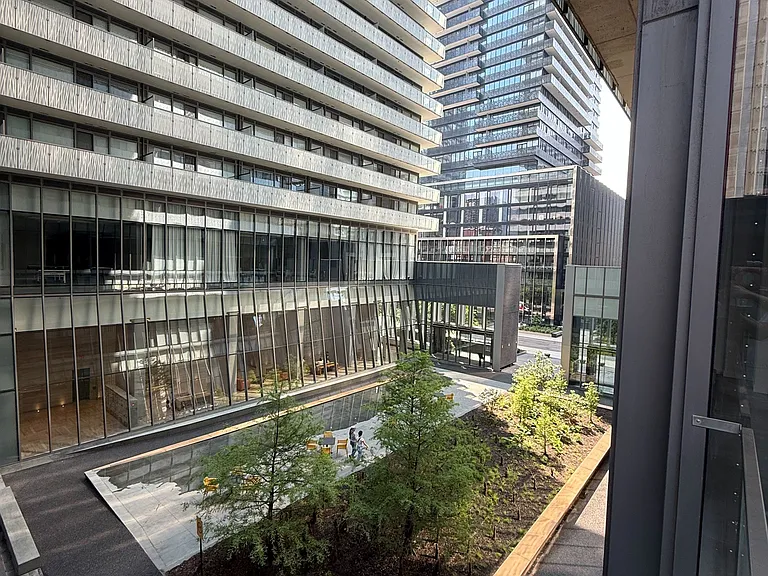 42 Charles St E #4008 — Photo 18