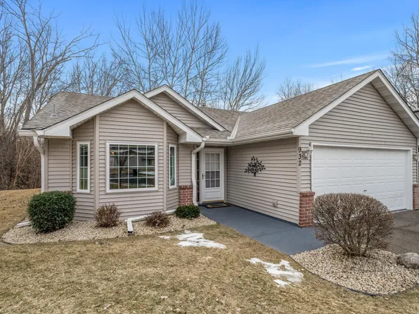 932 105th Ave NW #0, Minneapolis, MN 55433