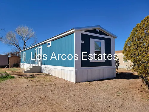 650 E Busby Dr Photo 1