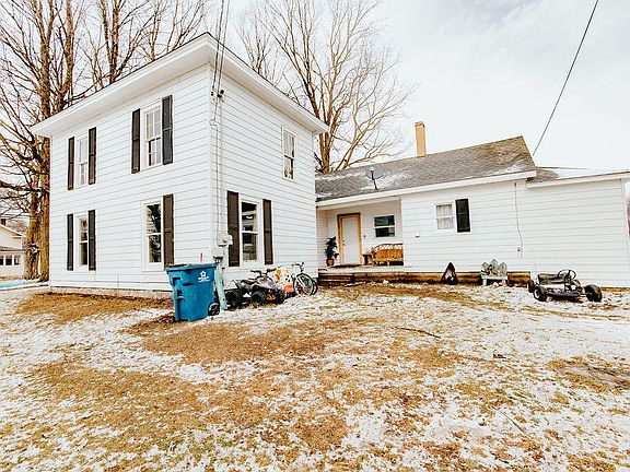 2nd image of 233 S Oak St